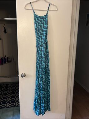 Forever 21 Teal and Navy Wave-Print Spaghetti Strap Maxi Dress